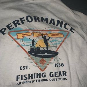 Columbia men’s medium shirt